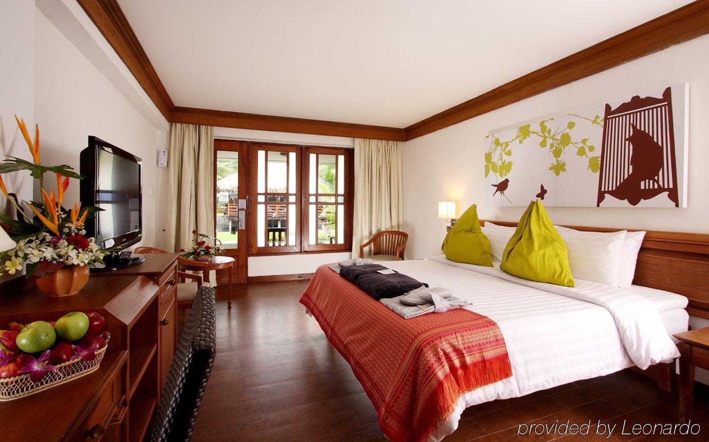 Kamala Beach Inn Phuket Ngoại thất bức ảnh